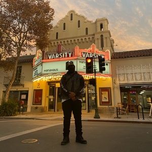 Meet your Posher, Oladotun